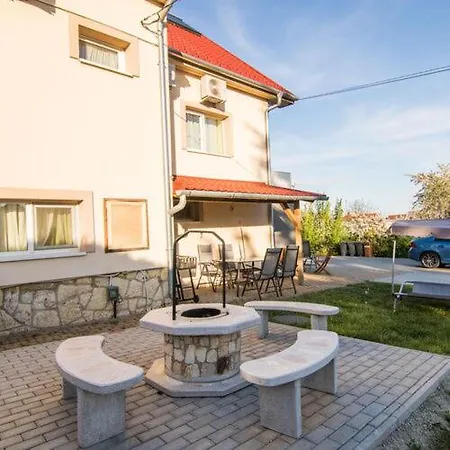 Balkonett Vendeghaz * Balatonfüred